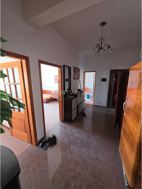 Apartment 3+2+1 Balcony + Garage for sale at the Beach, Durrës - 185,000€ |