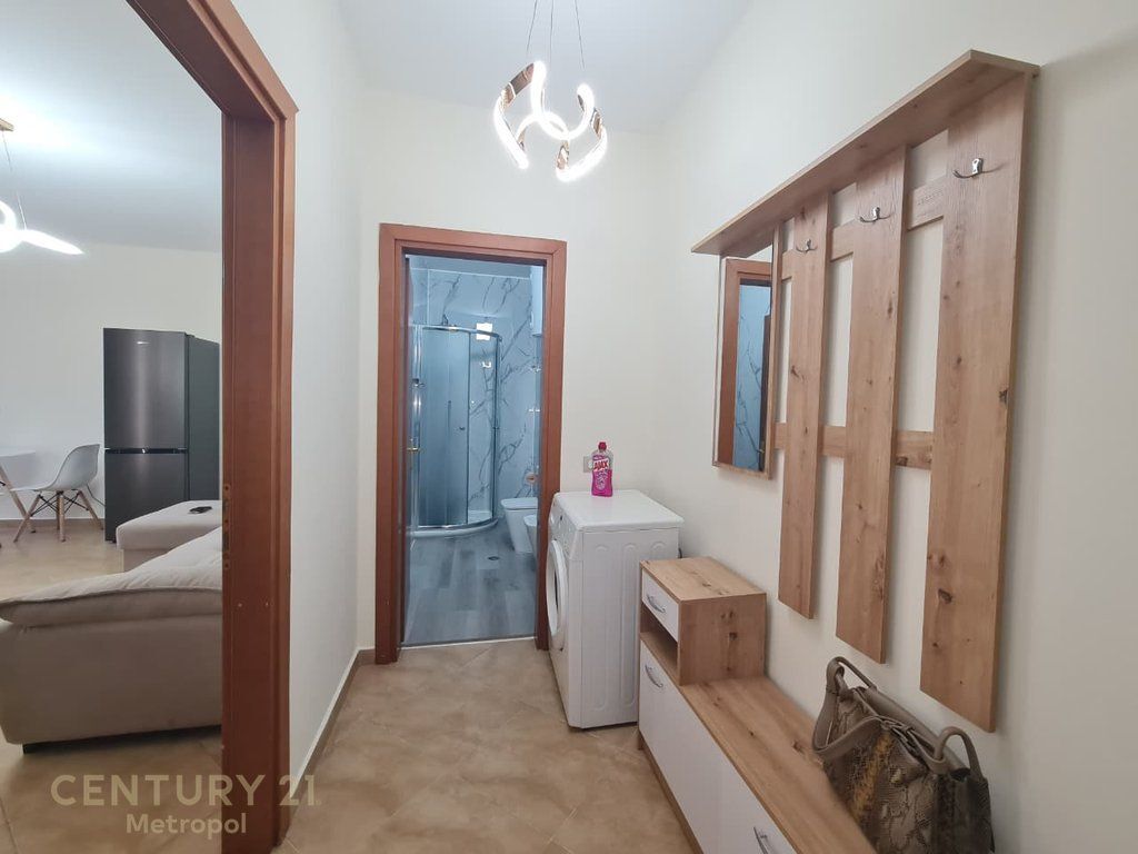 Apartament 1+1 Me Qira në Rruga Siri Kodra, Tiranë - 600€, 55,000 Lekë /Muaj