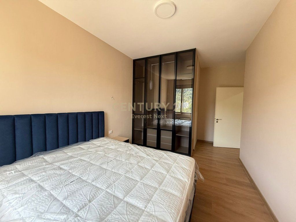 Apartament 2+1 per Qira tek Liqeni Thate!!