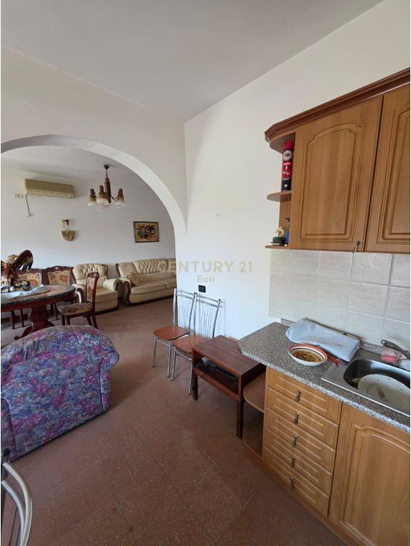 Apartment 3+2+1 Balcony + Garage for sale at the Beach, Durrës - 185,000€ |