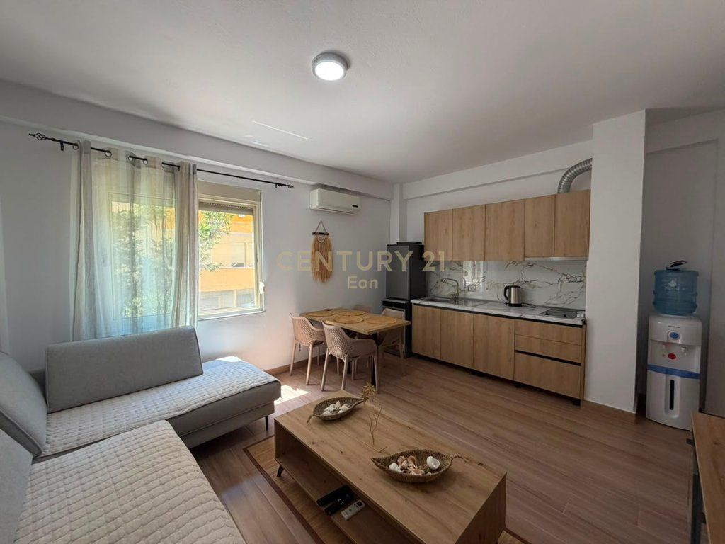 Apartament 2+1 Për Shitje në Mali i Robit, Durrës 200 Metra Nga Deti !