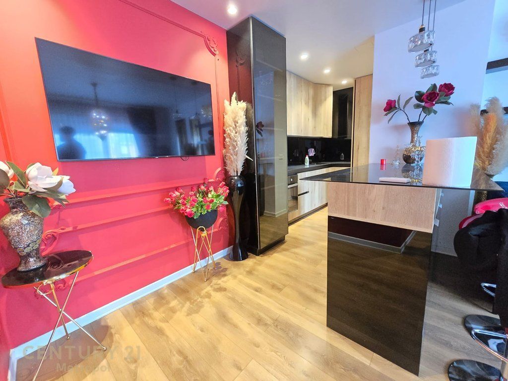 For Rent Modern Apartment 1+1+ Parking Spot on Kosovarëve Street! 1,021 € /Month 95,000 Lek /Month