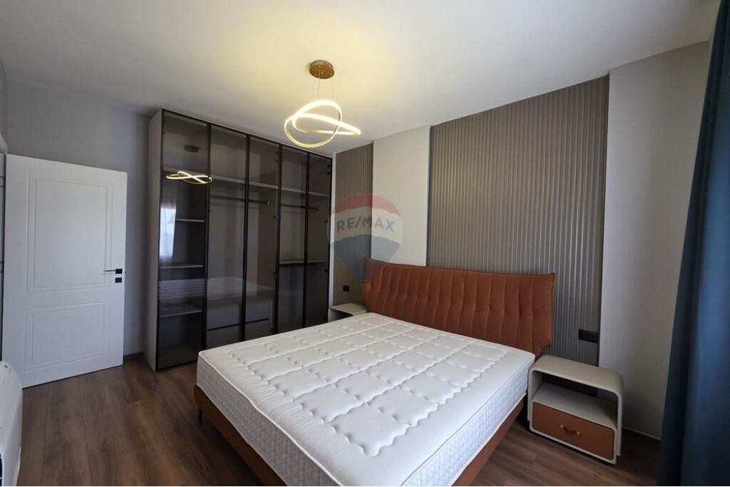 APARTAMENT LUKSOZ 1+1 PER QIRA TE LAKELAND!
