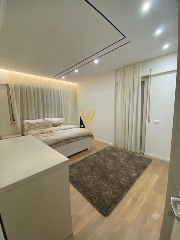 APARTMENT 3+1+2+2BLK FOR RENT AT DRY LAKE 1,100 EURO