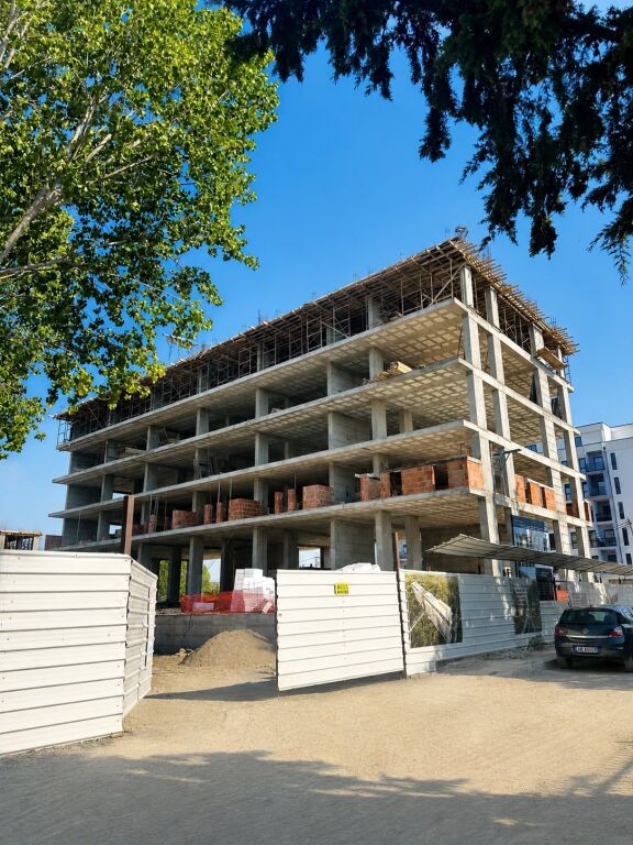 ESCLUSIVO! Vendiamo studio presso la Residenza “Mes Pishave” Mali i Robit !! 45.400 €