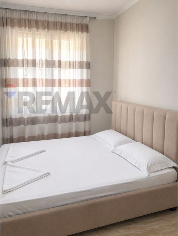 Apartament 2+1 me qira te Fusha e Aviacionit