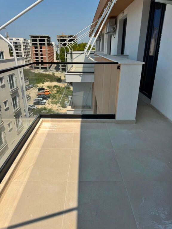 🏡 Apartament 1+1 për Shitje – Golem, Durrës