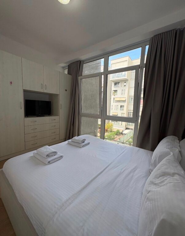 Apartament 1+1+Parking per qira tek Kika 2 tek Komuna e Parisit.