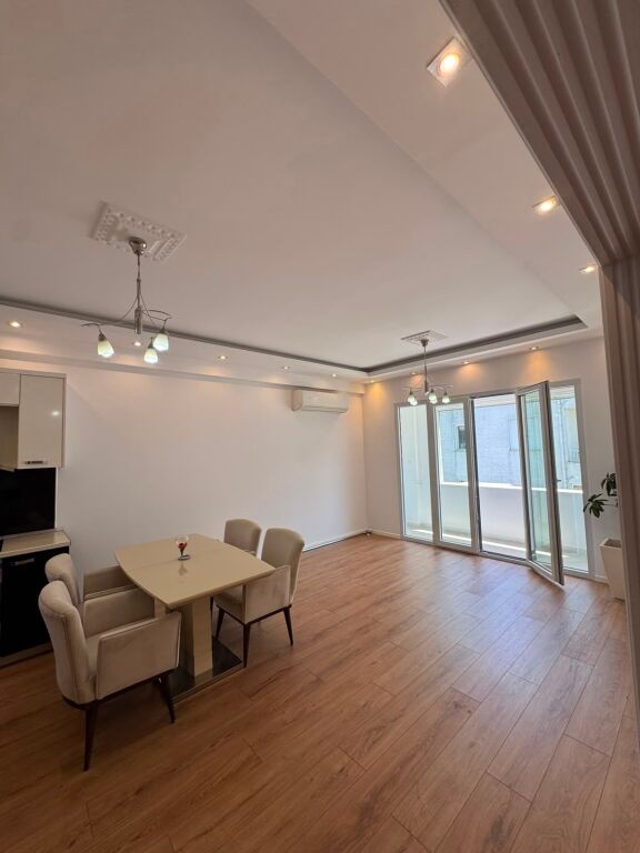 🏡 Shitet Apartament 2+1 + 2 Tualete – Pranë Kopshtit Zoologjik