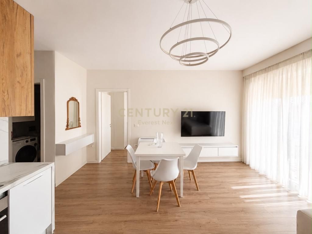 1+1 APARTMENT FOR RENT IN THE CENTER – BARRICADES STREET