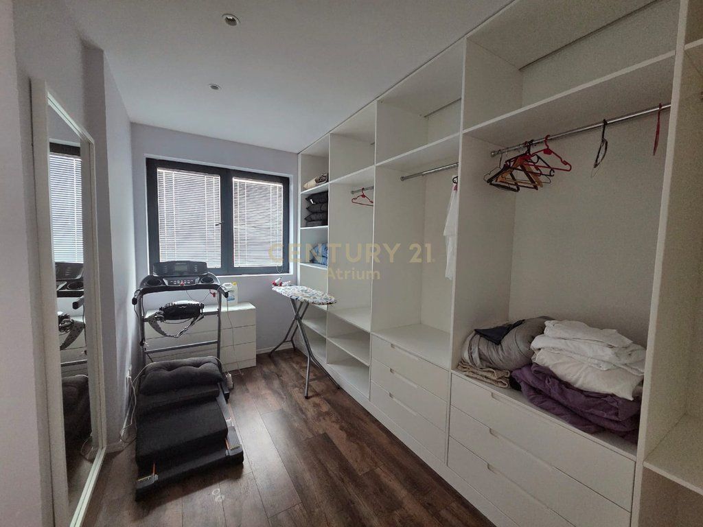APPARTAMENTO 2+1 CON 2 BAGNI + 2 BALCONI + GUARDAROBA, APPENA INVESTITO – ASTIR!!