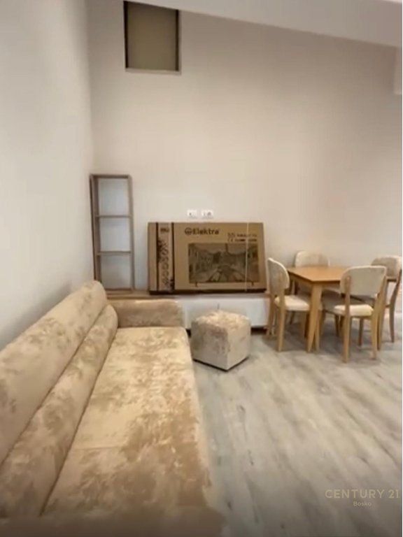JEPET ME QIRA APARTAMENT 1+1 NE LAPRAKE, PAS SPITALIT USHTARAK❗️ 430 € /Muaj 40,000 Lekë /Muaj