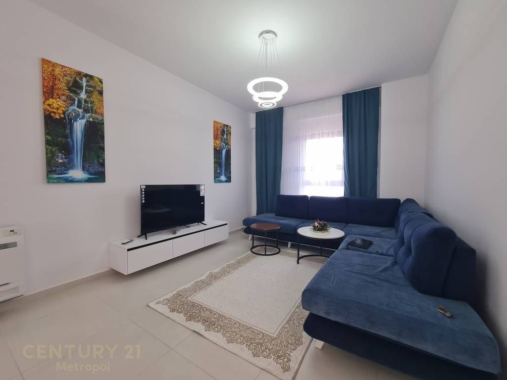 FOR RENT APARTMENT 2+1+2 NEWLY FURNISHED IN AURA-LAPRAK COMPLEX! 850 € /Month 80,000 Lek /Month