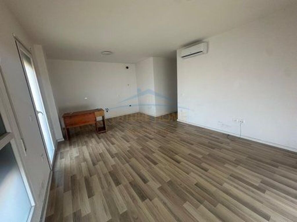 Qera, Apartament 2+1+2, Trio Tower Residence, Don Bosko