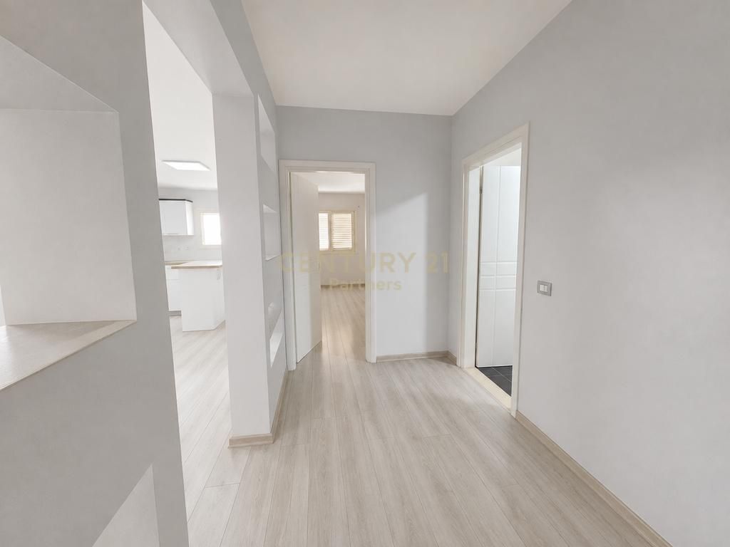 Vendiamo Appartamento 2+1+2 a Myslym Shyri! 330.000 €