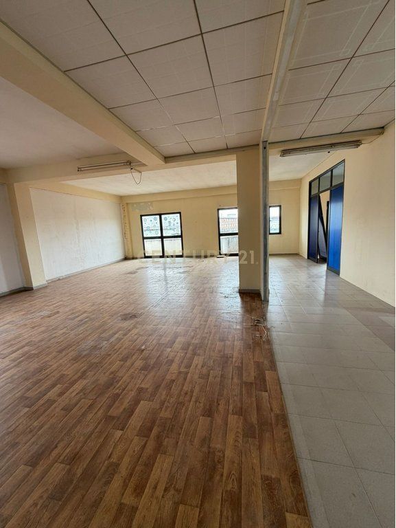 Ambient Komercial me Qira në Shkozet, Durrës!