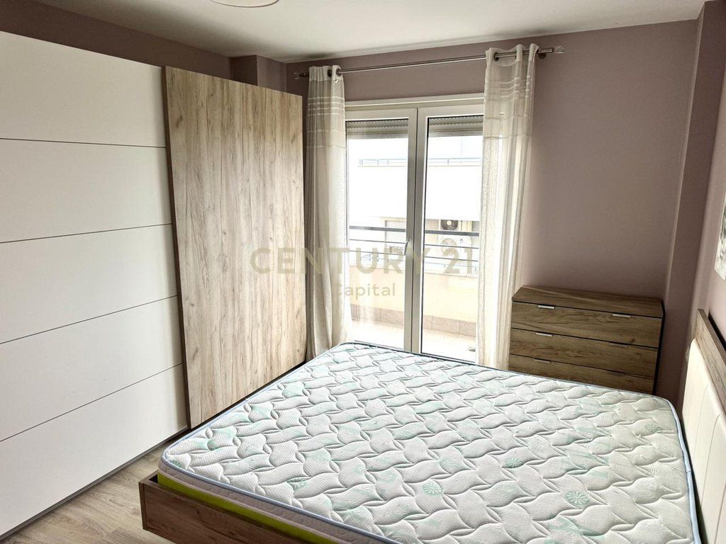 Jepet Me Qera Apartament 3+1+2+Post Parkimi, Sunrise Residence, TEG