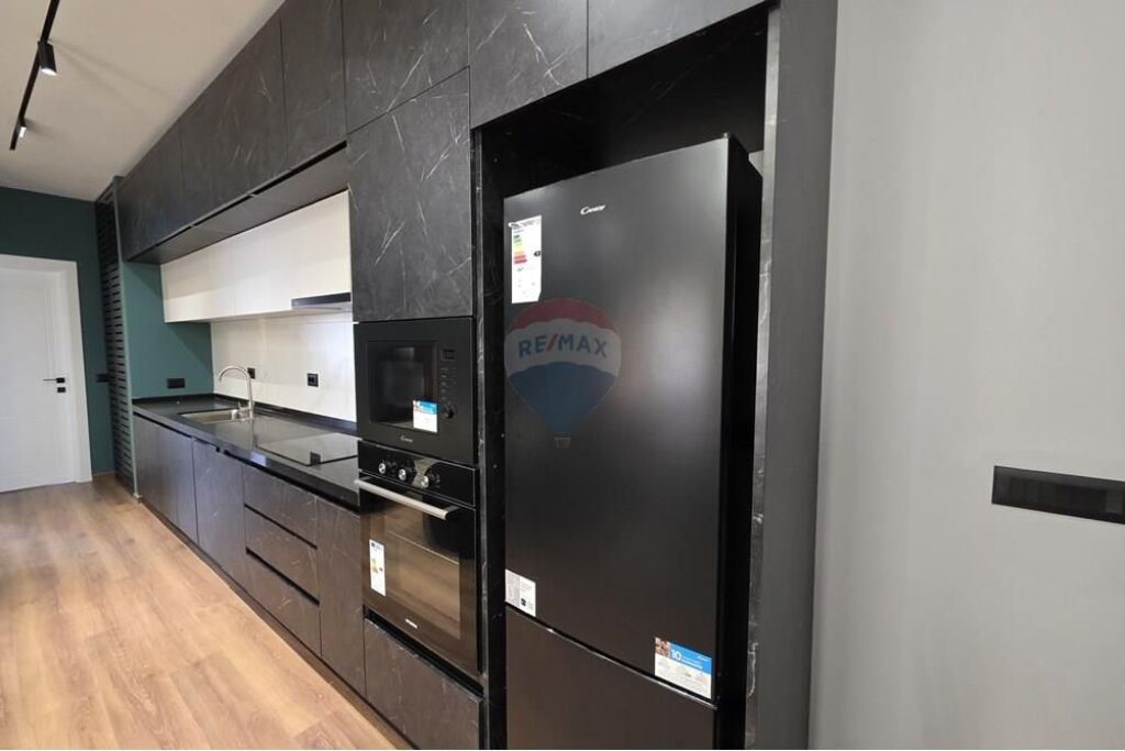 APARTAMENT LUKSOZ 1+1 PER QIRA TE LAKELAND!
