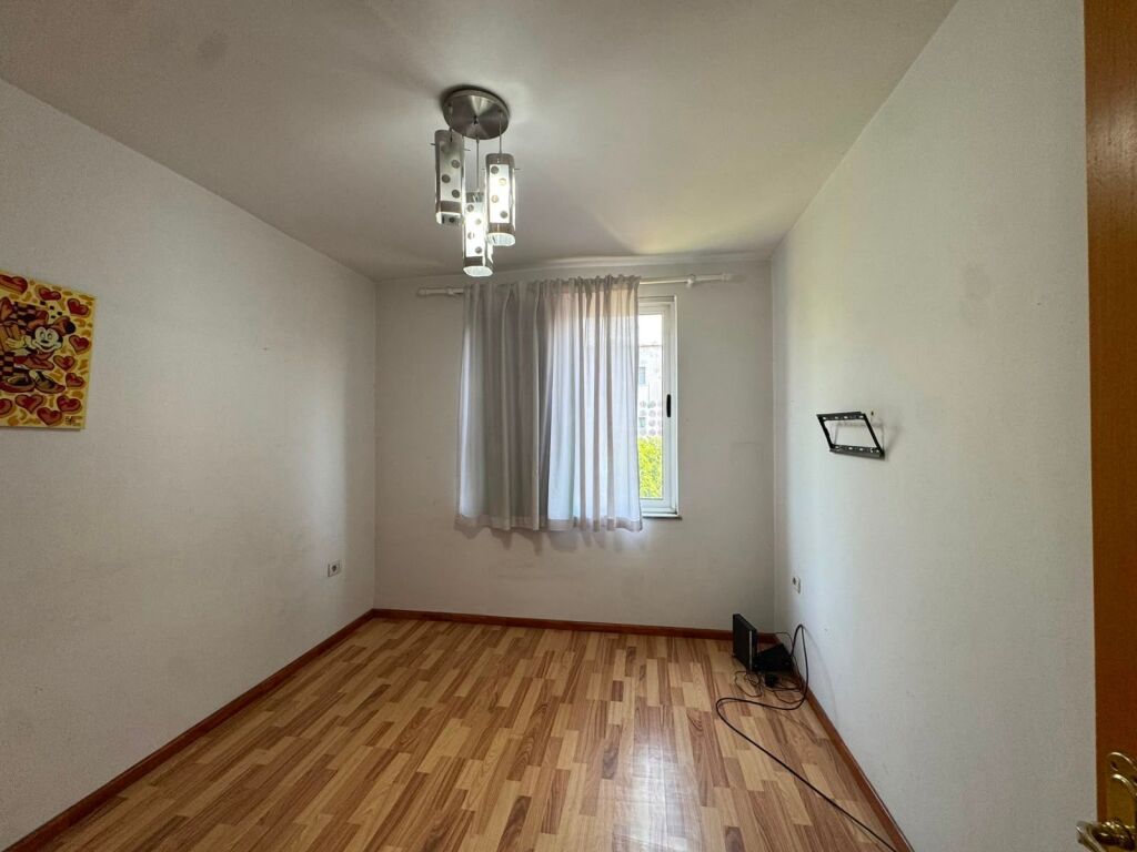 Apartment 2+1 for sale near Harry Fultz