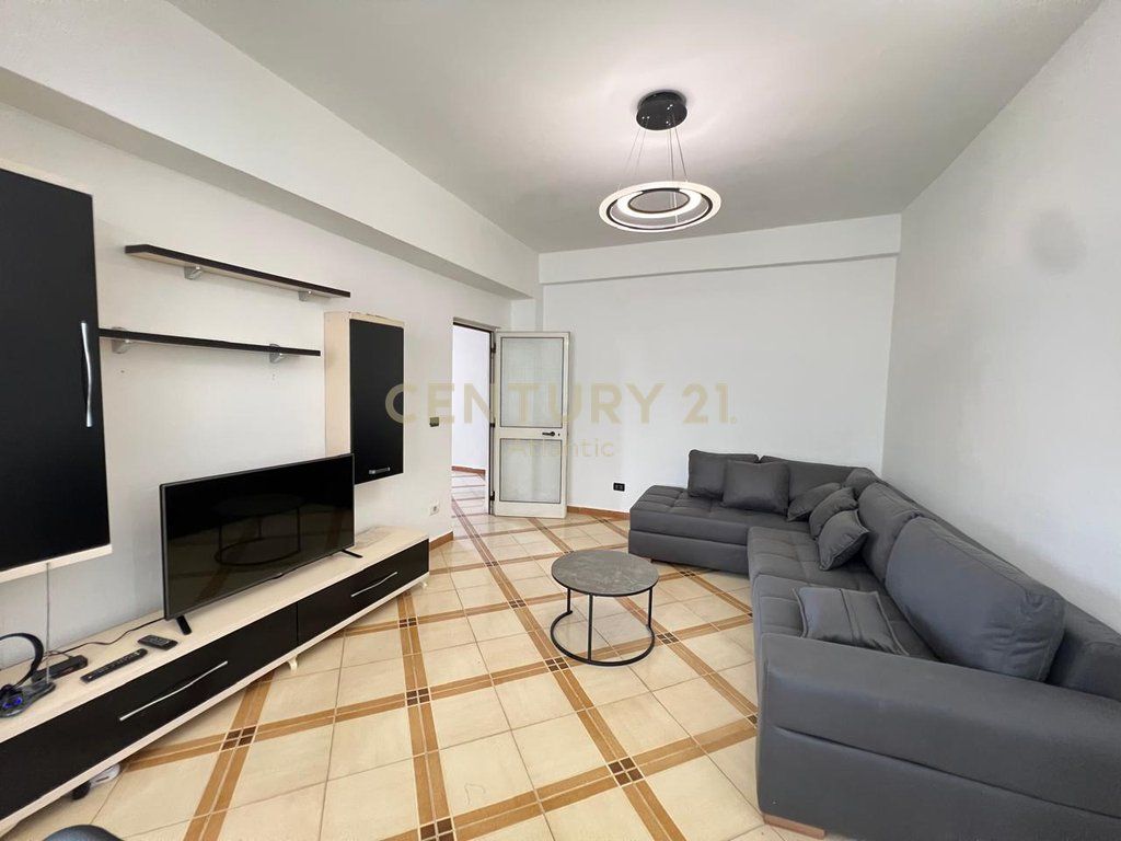 Apartment 2+1 For Rent at the Train Station, Durrës !!