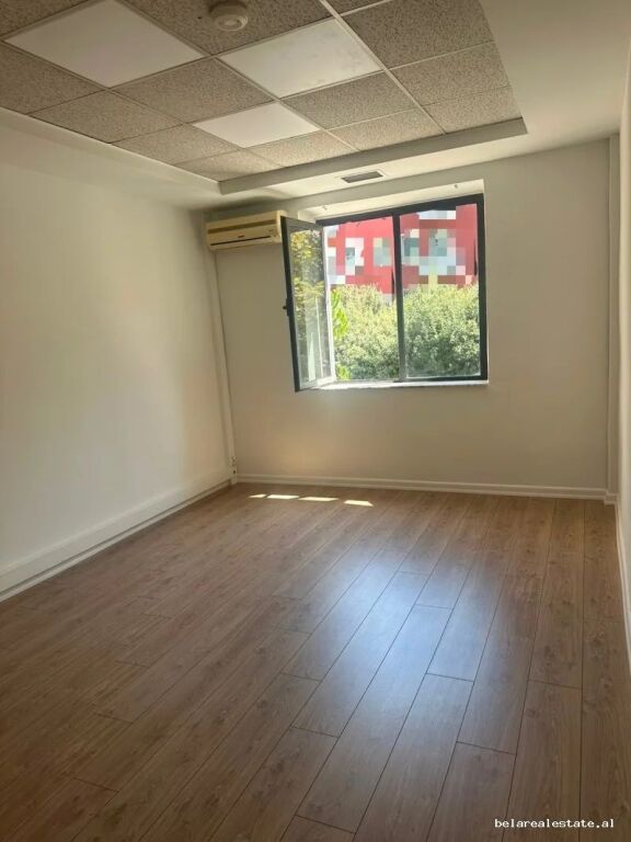 Office For Rent 3+1 at Zogu i Pare Boulevard (ID BZ21027) Tirana