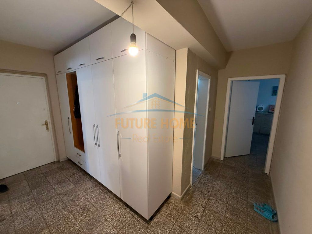 Rent Apartment 2+1+Storage, Kavaja Street, Tirana