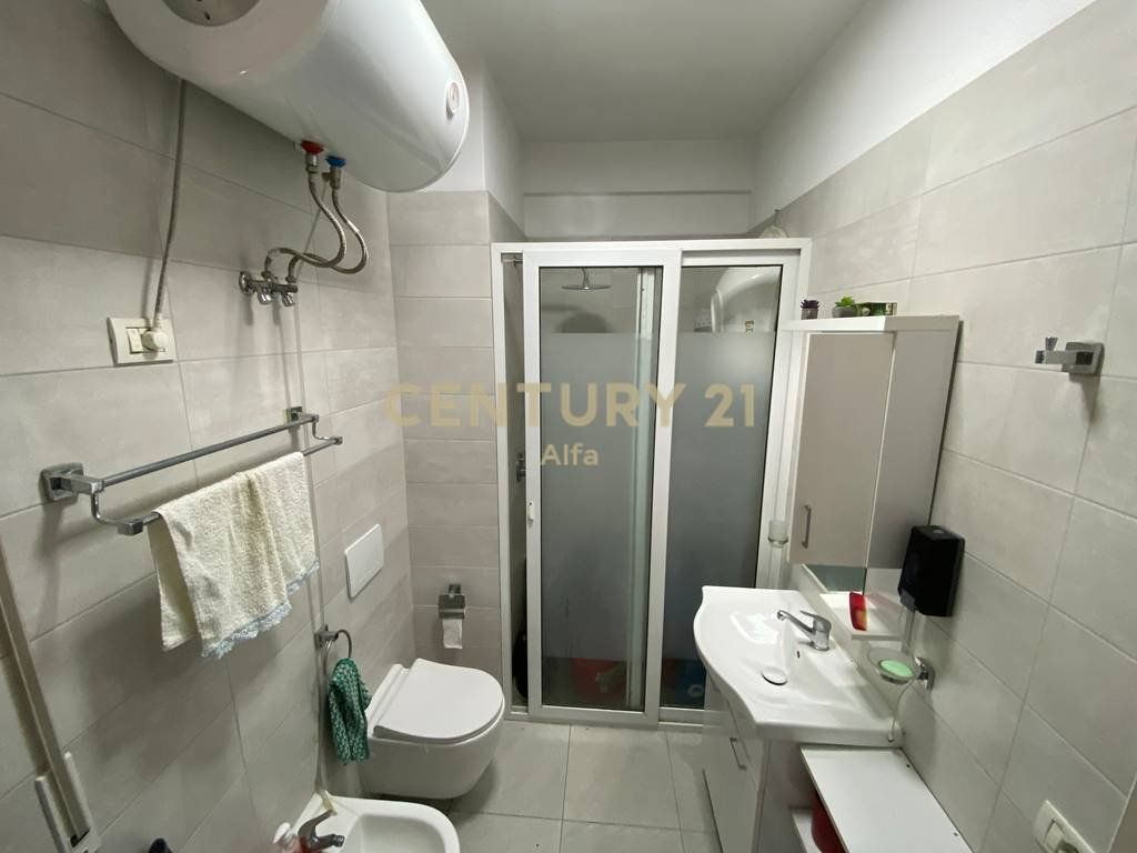 Apartment 1+1 + parking space for rent in Green City, New Ring !!
