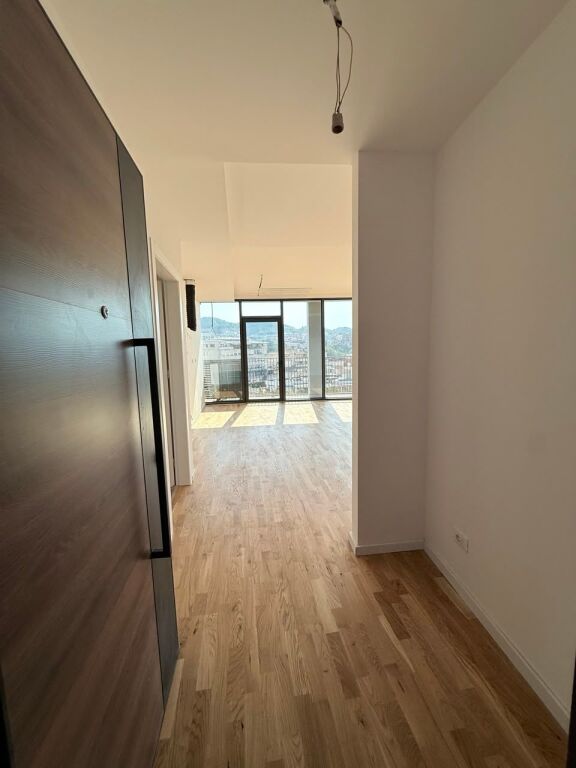 2+1 Apartment for Rent at Lake View Residence – 9th Floor | 127.76 m²