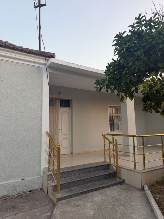 Casa in vendita molto vicino al centro di Kavaja