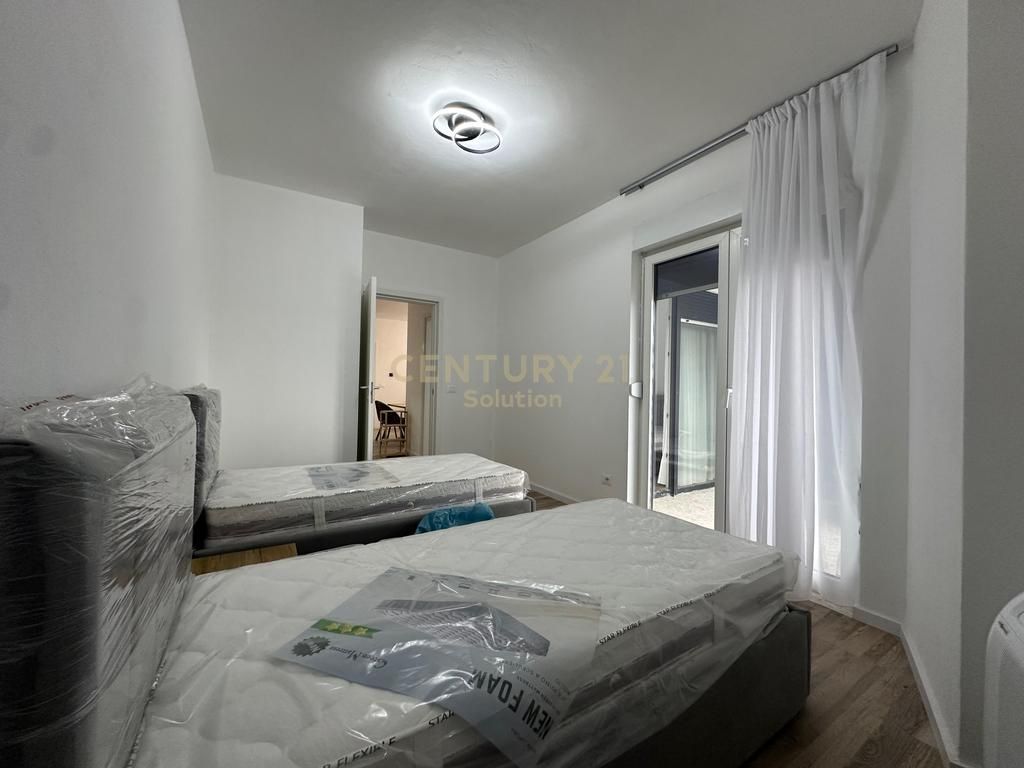 APARTMENT 2+1+2 +VERANDA FOR RENT NEAR NEW BOULEVARD!
