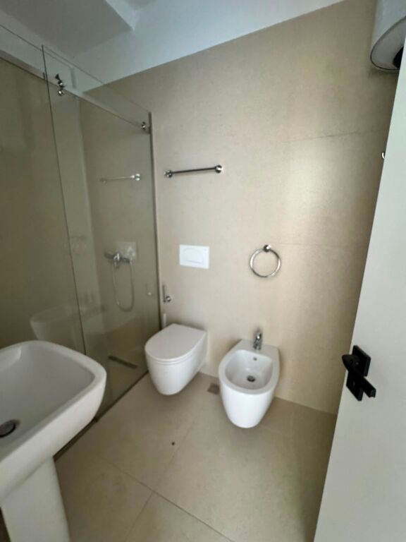 🏡 Apartament 1+1 për Shitje – Golem, Durrës