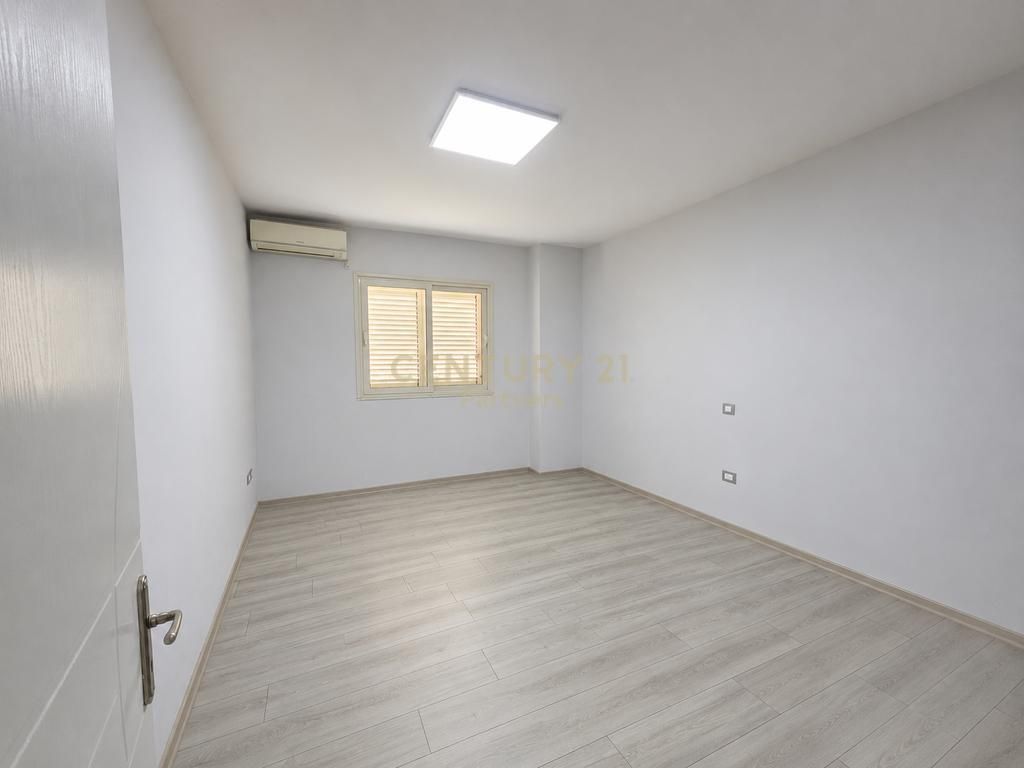 Apartment 2+1+2 for sale in Myslym Shyri