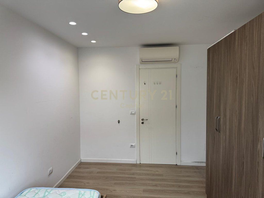 Jepet Me Qera Apartament 3+1+2+Post Parkimi, Sunrise Residence, TEG
