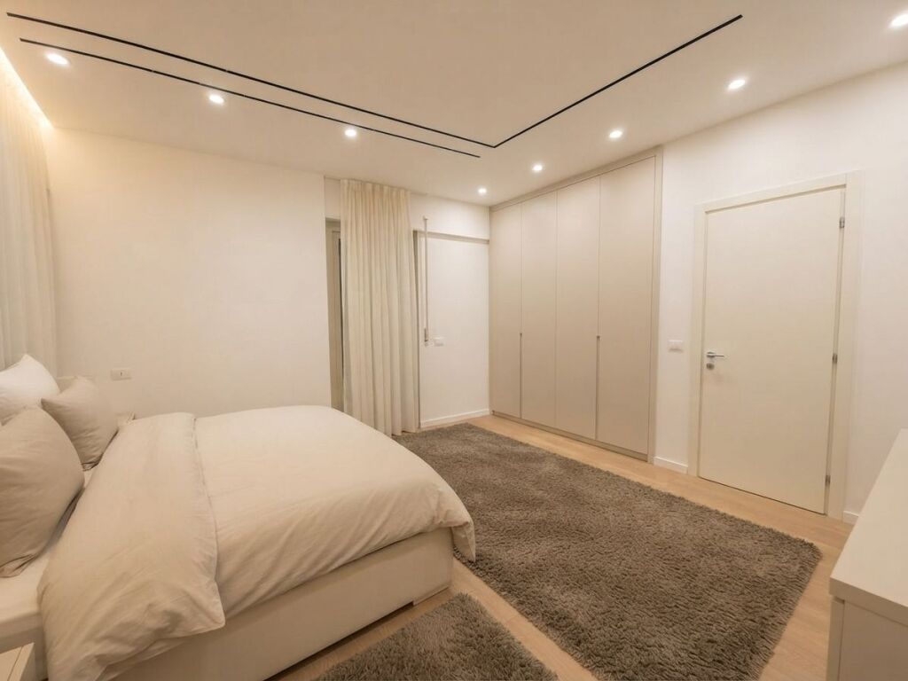 Qira, Apartament 3+1+2, Liqeni i Thatë, Tiranë