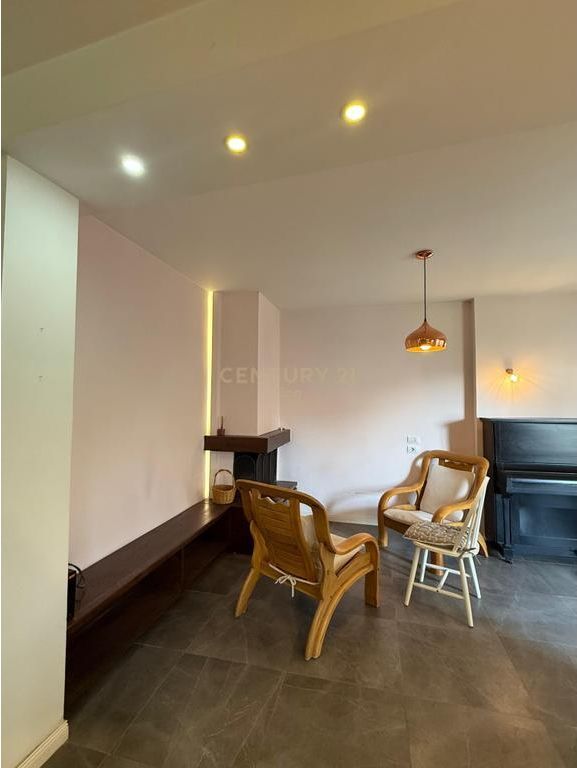 SHITET SUPER APARTAMENT NE DURRES !