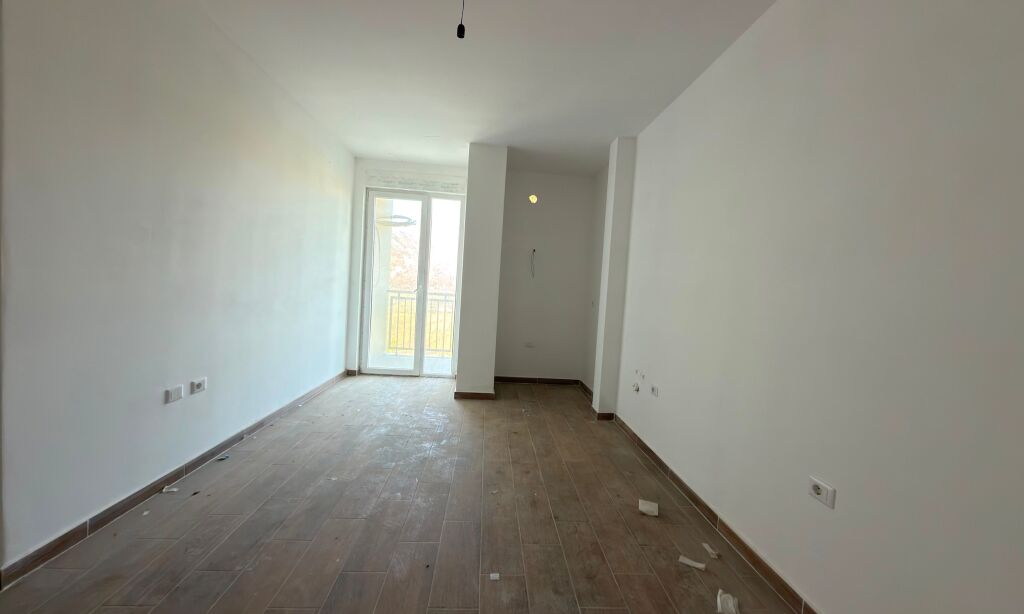Opportunity 💥1+1/Sale 📍Shengjin,Kune📌70 000€