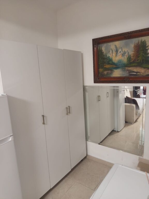 STUDIO APARTMENT 22000 LEKE.ASTIR