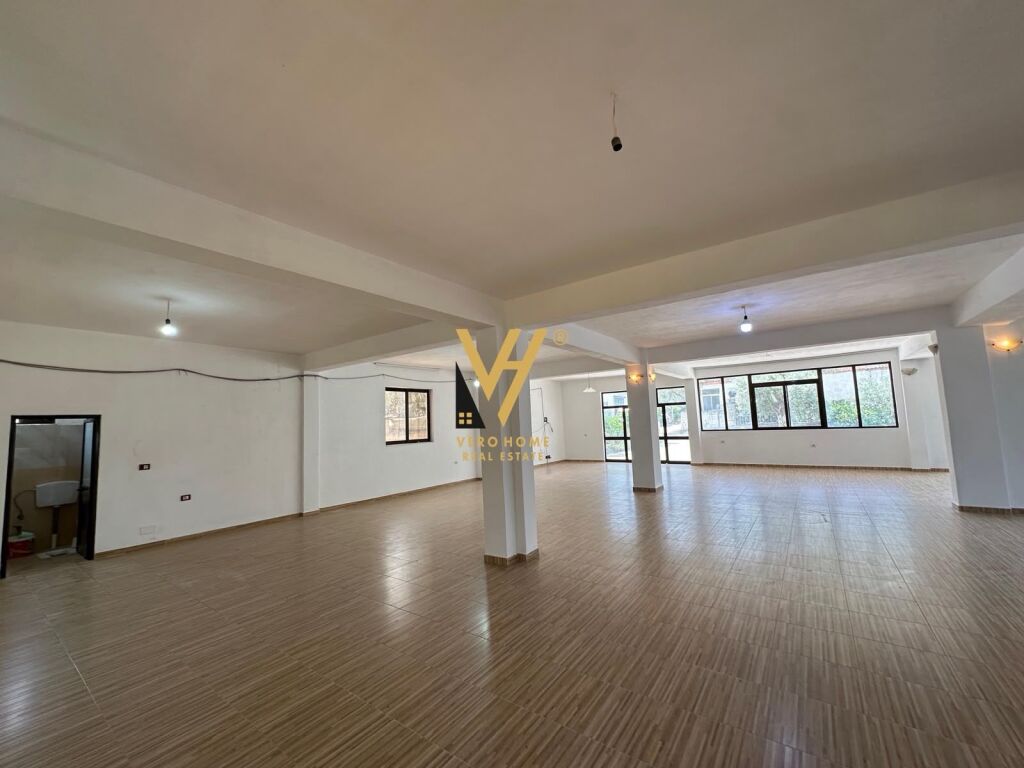 BUSINESS PREMISES 220 M2 FOR RENT IN BERZHITE 1,000 EURO