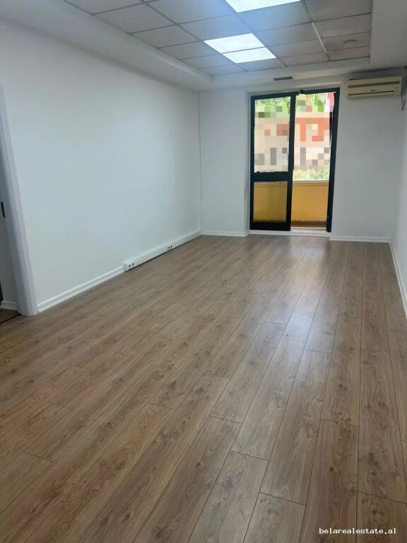 Office For Rent 3+1 at Zogu i Pare Boulevard (ID BZ21027) Tirana