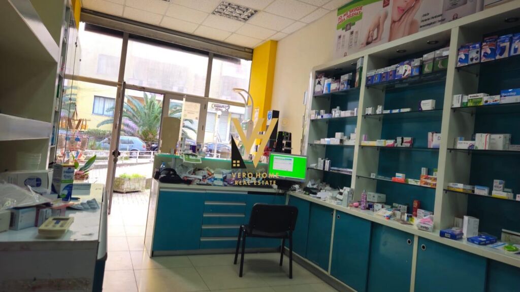 SHOP FOR RENT 48 M2 IN YZBERISHT 500 EURO