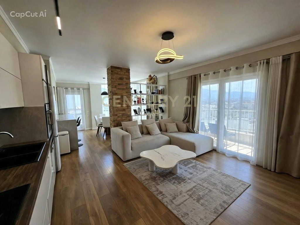 APARTMENT 2+1+2 FOR SALE NEAR THE BOTANICAL GARDEN (MOSQUE)