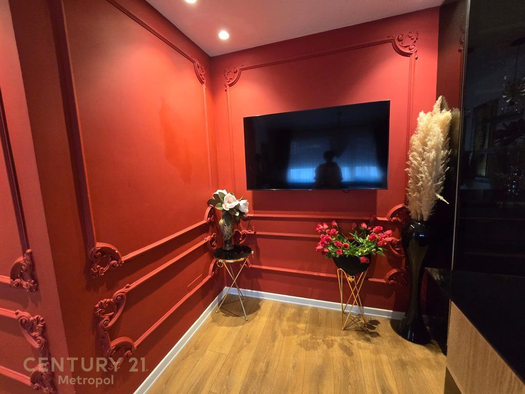 For Rent Modern Apartment 1+1+ Parking Spot on Kosovarëve Street! 1,021 € /Month 95,000 Lek /Month