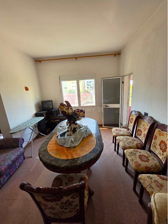 Apartment 3+2+1 Balcony + Garage for sale at the Beach, Durrës - 185,000€ |