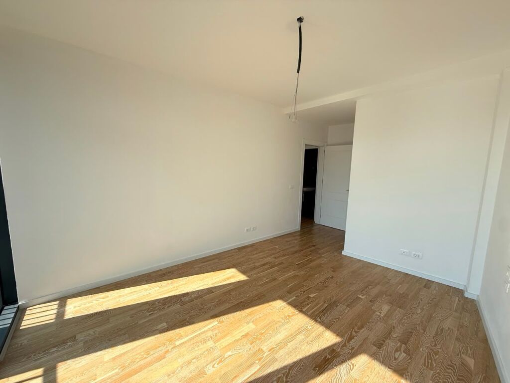 2+1 Apartment for Rent at Lake View Residence – 9th Floor | 127.76 m²