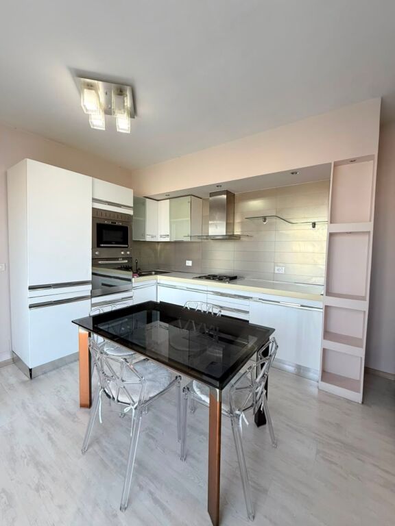 APARTAMENT 1+1 PER QERA TEK BRRYLI