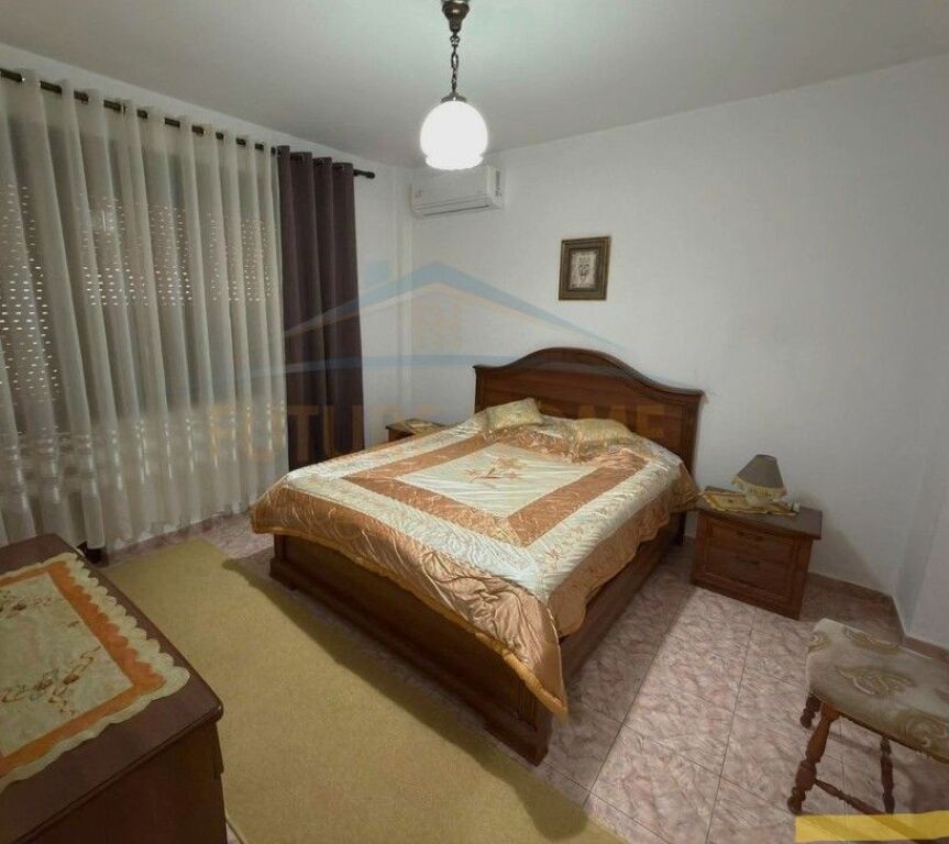 Qera, Apartament 2+1, Rruga Pjetër Bogdani, Bllok    90,000 Lekë