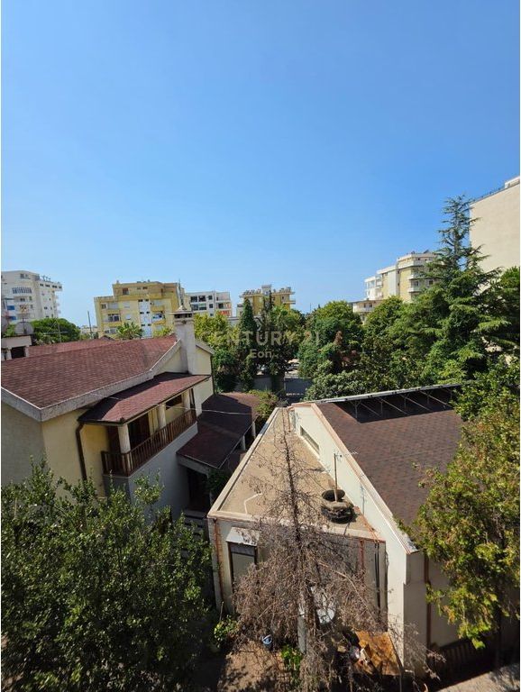 Apartment 3+2+1 Balcony + Garage for sale at the Beach, Durrës - 185,000€ |