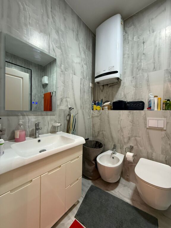 Apartament 1+1 per qera tek Kompleksi Asl- ja