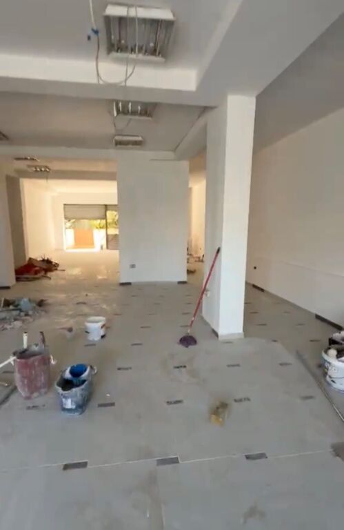 Business premises for rent at Kodra e Diellit, Mbikalimi i Kodres.
