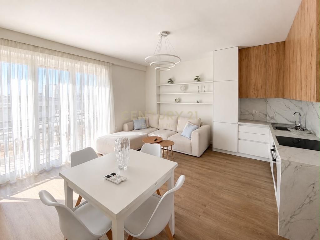 1+1 APARTMENT FOR RENT IN THE CENTER – BARRICADES STREET